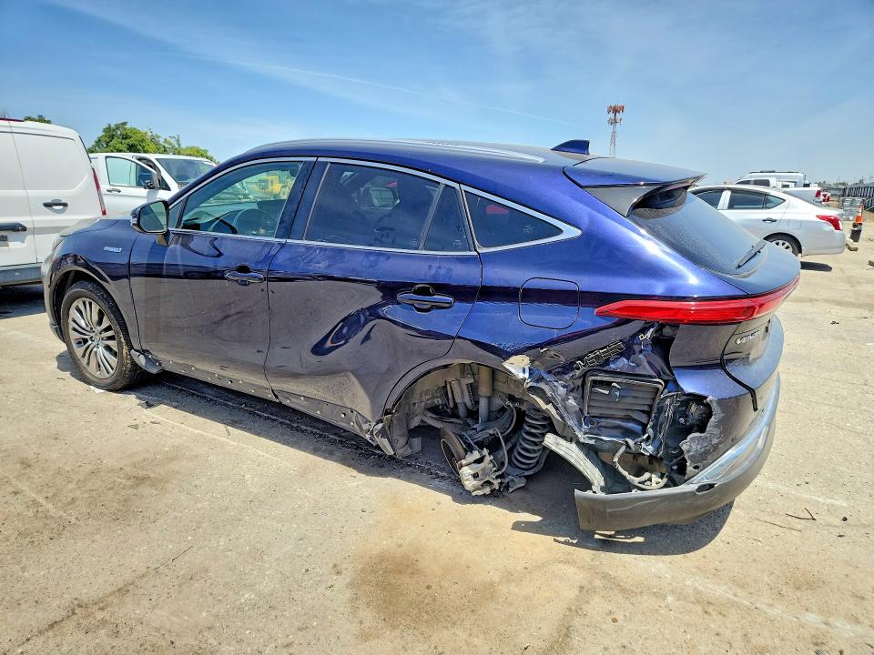 2021 Toyota Venza VIN JTEAAAAH0MJ023429 COPART salvage auction — REAR END, Ca - Salvage Certificate, sold $9,500 on 2026-07-10 (photo 2)