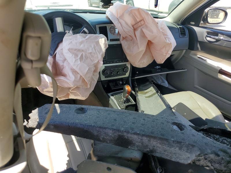 2007 Chrysler 300 VIN 2C3LA63H97H762056 COPART salvage auction — HAIL, Ia - Cert Of Title-Salvage Title, sold $250 on 2026-07-22 (photo 8)
