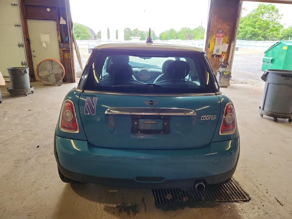 2010 Mini Cooper VIN WMWMF3C52ATZ23070 COPART salvage auction — FRONT END, PA - CERTIFICATE OF SALVAGE, sold $325 on 2026-07-02 (photo 6)