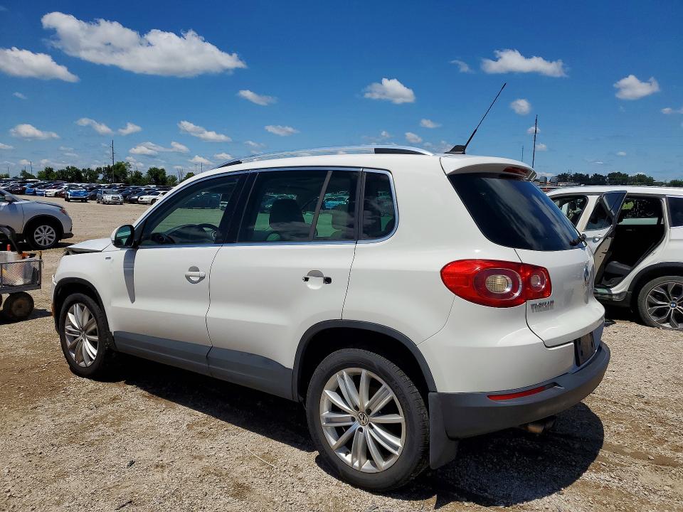 2010 Volkswagen Tiguan VIN WVGBV7AX9AW529004 COPART salvage auction — FRONT END, Ia - Cert Of Title-Salvage Title, sold $80 on 2026-08-19 (photo 2)
