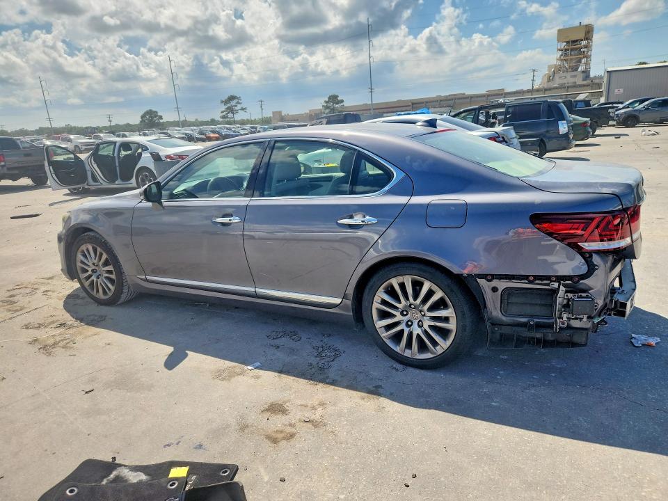 2014 Lexus Ls VIN JTHBL5EF0E5132517 COPART salvage auction — REAR END, Salvage Title, sold $2,750 on 2026-07-22 (photo 2)
