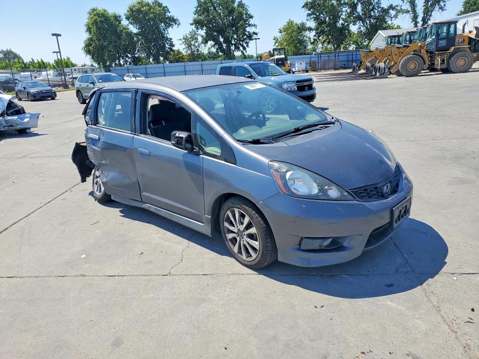 2013 Honda Fit VIN JHMGE8H52DC033745 COPART salvage auction — REAR END, Ca - Salvage Certificate, sold $650 on 2026-07-13 (photo 4)