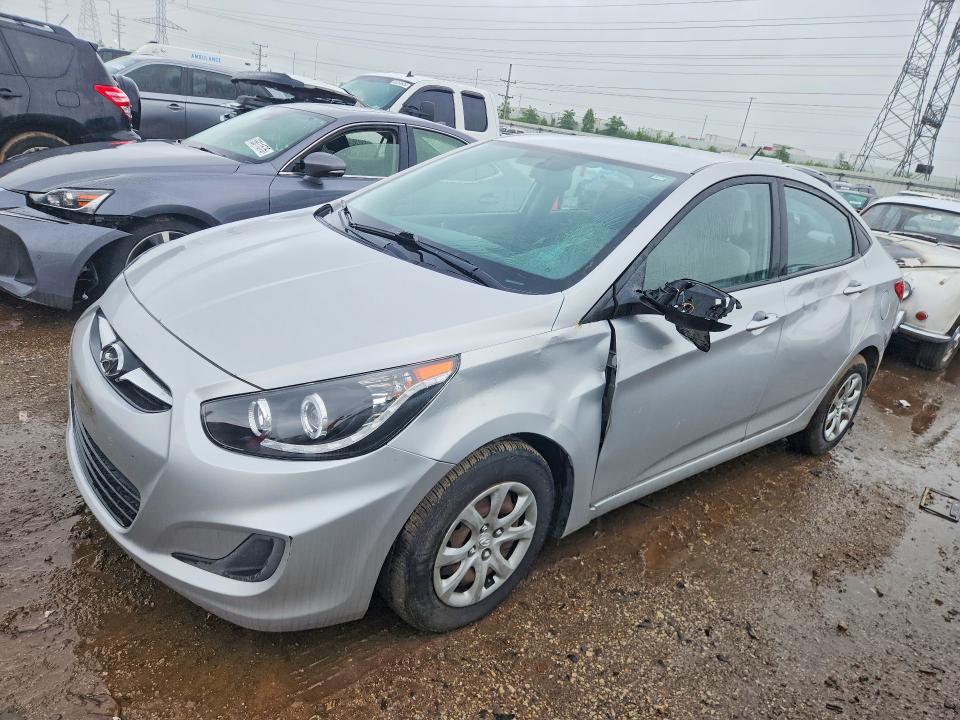 2014 Hyundai VIN KMHCT4AE5EU668412 COPART salvage auction — SIDE, Il - Salvage Certificate, sold $700 on 2026-07-02 (photo 1)