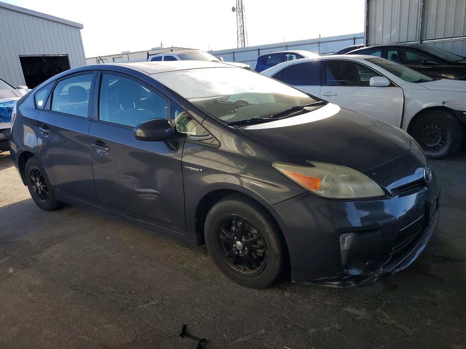 2012 Toyota Prius VIN JTDKN3DU6C1614266 COPART salvage auction — FRONT END, Mt - Dis/Dlr/Exp Only Clean Title, sold $1,750 on 2026-07-30 (photo 4)