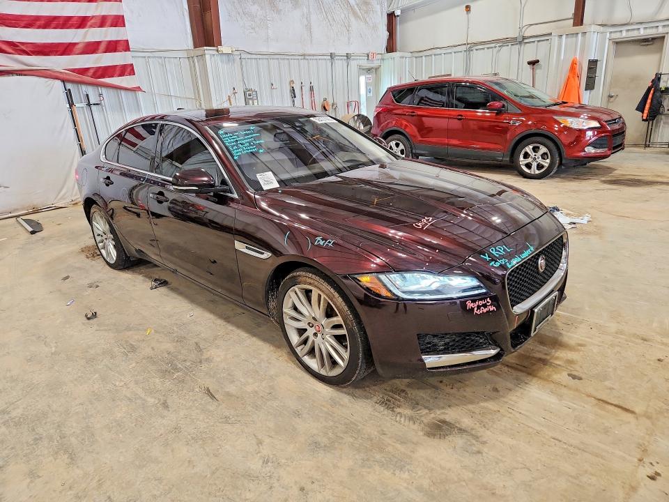 2017 Jaguar VIN SAJBK4BV4HCY36005 COPART salvage auction — FRONT END, Wi - Junked Vehicle Bill Of Sale, sold $2,100 on 2026-07-08 (photo 4)