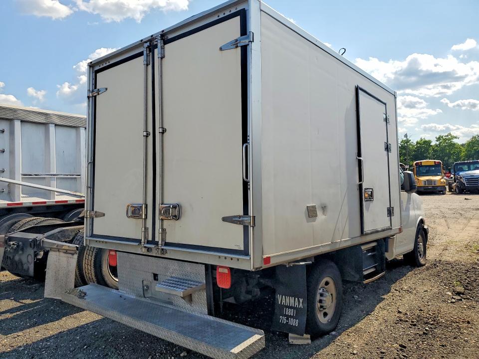 2021 Chevrolet Express VIN 1GB0GRFP4M1171892 COPART salvage auction — FRONT END, Salvage Title, sold $8,900 on 2026-10-06 (photo 3)