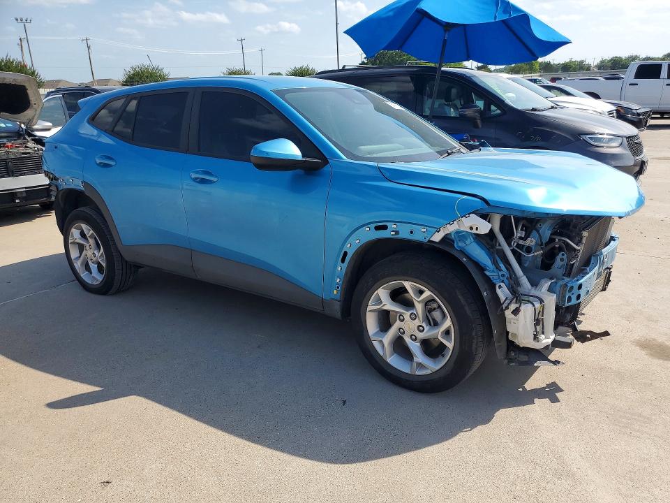 2025 Chevrolet Trax VIN KL77LFEP3SC033944 COPART salvage auction — FRONT END, Tx - Salvage Vehicle Title, sold $2,750 on 2026-07-27 (photo 4)
