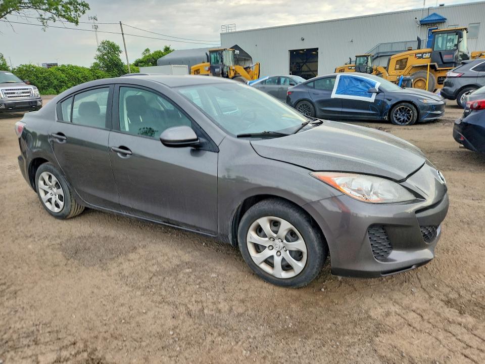 2012 Mazda 3 VIN JM1BL1UF2C1666747 COPART salvage auction — REAR END, Qc - Gravement Accidente, sold $775 on 2026-07-21 (photo 4)