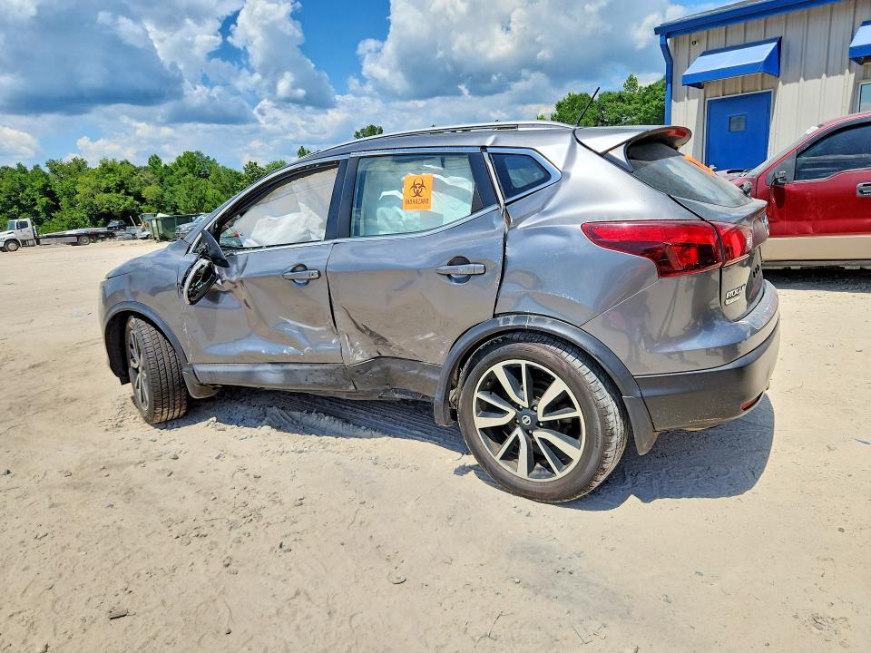 2017 Nissan Rogue VIN JN1BJ1CPXHW022541 COPART salvage auction — ROLLOVER, GA - CERT OF TITLE-SALVAGE, sold $1,100 on 2026-07-31 (photo 2)