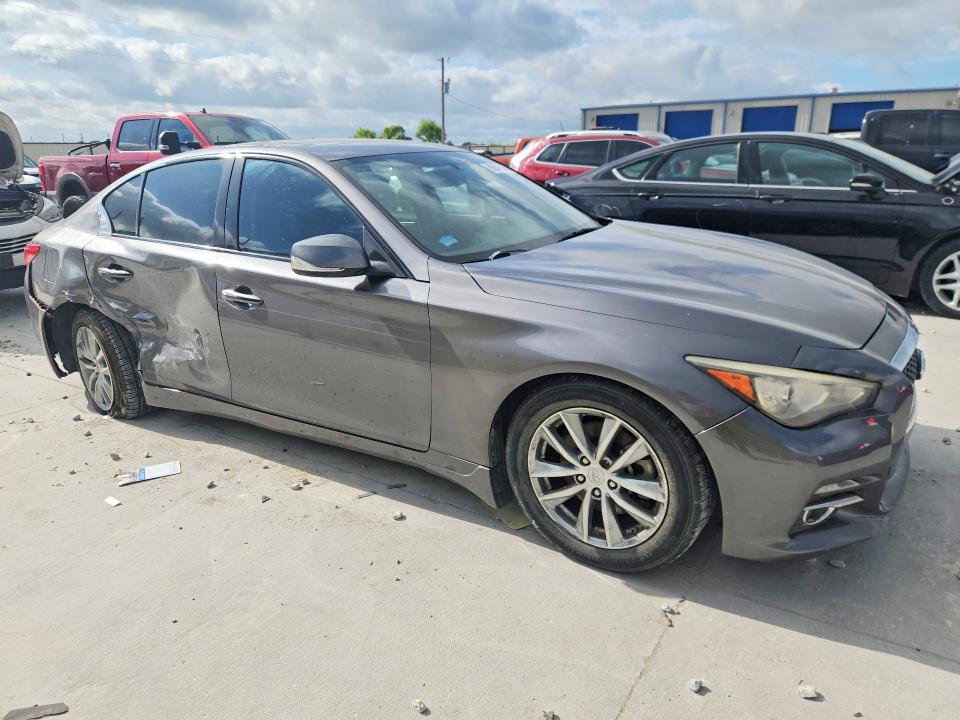 2014 Infiniti Q50 VIN JN1BV7AP8EM677668 COPART salvage auction — SIDE, Tx - Salvage Vehicle Title, sold $900 on 2026-07-24 (photo 4)