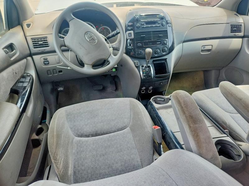 2004 Toyota Sienna VIN 5TDZA23C54S013982 COPART salvage auction — FRONT END, FL - CERT OF TITLE SLVG REBUILDABLE (P), sold $1,200 on 2026-07-09 (photo 8)