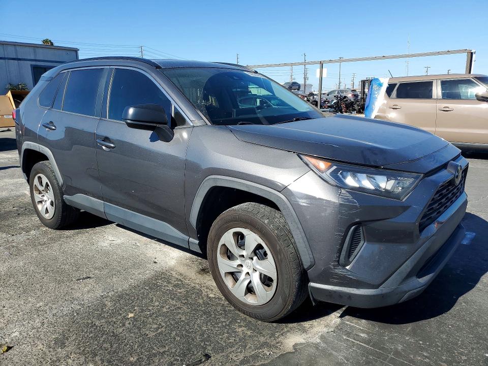 2019 Toyota VIN 2T3H1RFV5KW051824 COPART salvage auction — REAR END, Ca - Salvage Certificate, sold $8,000 on 2026-07-10 (photo 4)