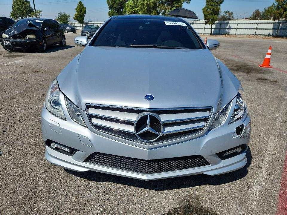 2010 Mercedes-benz E-klasse VIN WDDKJ7CB5AF021734 COPART salvage auction — FRONT END, Ca - Salvage Certificate, sold $825 on 2026-07-02 (photo 5)