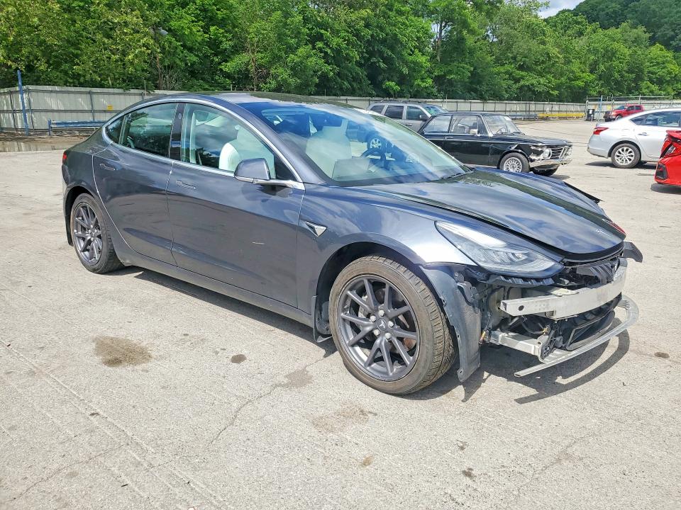 2018 Tesla Model 3 VIN 5YJ3E1EB2JF074988 COPART salvage auction — FRONT END, Pa - Certificate Of Salvage, sold $5,100 on 2026-07-16 (photo 4)