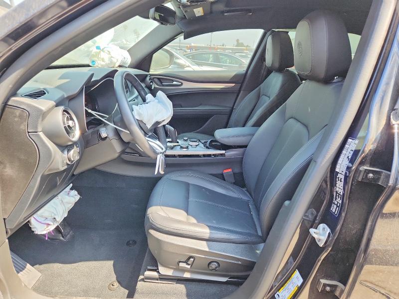 2024 Alfa romeo Stelvio VIN ZASPAKBN4R7D75336 COPART salvage auction — FRONT END, CA - CERTIFICATE OF TITLE, sold $3,200 on 2026-07-21 (photo 7)