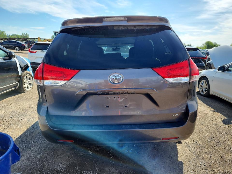 2014 Toyota Sienna VIN 5TDKK3DC4ES409261 COPART salvage auction — FRONT END, On - Permit No Brand - Unfit, sold $2,150 on 2026-07-16 (photo 6)