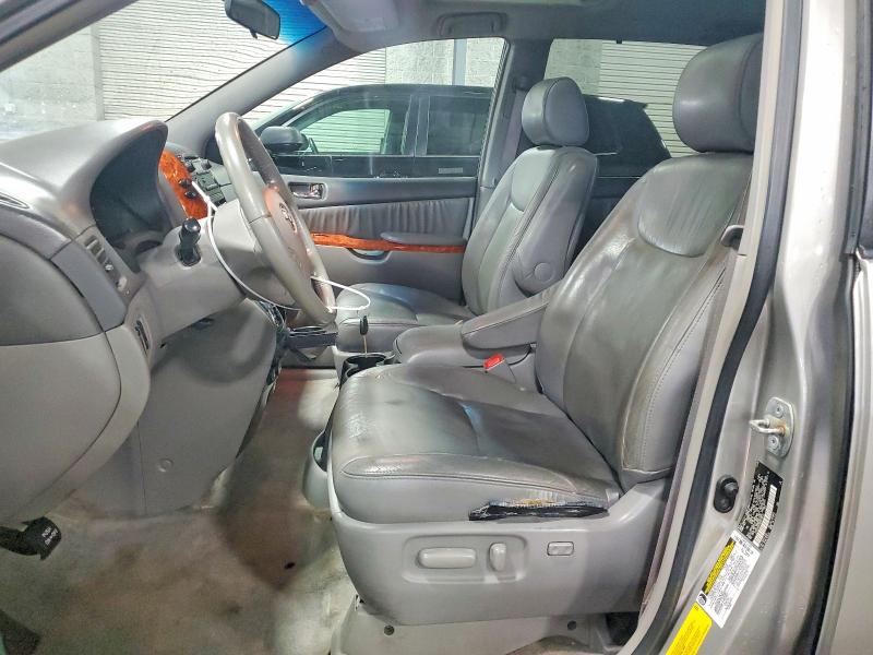 2006 Toyota Sienna VIN 5TDZA22C56S579533 COPART salvage auction — FRONT END, Mn - Cert Of Title-Prior Salvage, sold $250 on 2026-07-21 (photo 7)