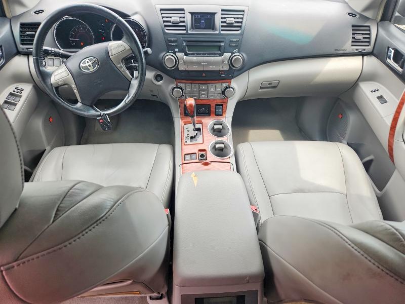 2010 Toyota Highlander VIN 5TDDK3EH4AS011058 COPART salvage auction — REAR END, Md - Cert Of Salvage > 75% Damage, sold $3,300 on 2026-07-31 (photo 8)