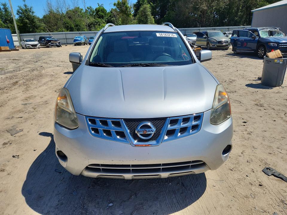 2011 Nissan Rogue VIN JN8AS5MT2BW565130 COPART salvage auction — MINOR DENT/SCRATCHES, Fl - Certificate Of Title, sold $325 on 2026-07-06 (photo 5)