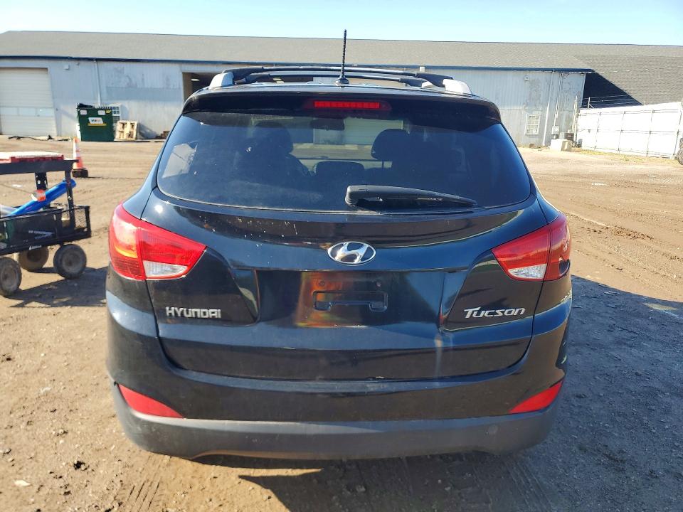 2013 Hyundai Tucson VIN KM8JU3AC6DU702451 COPART salvage auction — MINOR DENT/SCRATCHES, Mi - Dealer Only Clean Title (P), sold $1,350 on 2026-07-15 (photo 6)