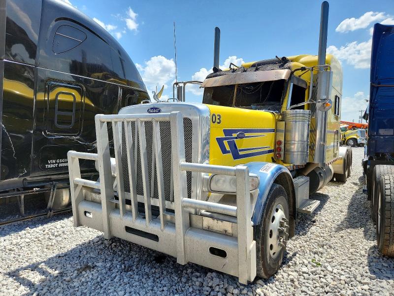 2018 Peterbilt 389 VIN 1XPXD49XXJD476971 COPART salvage auction — BURN, MN - CERT OF TITLE-SALVAGE, sold $19,200 on 2026-09-01 (photo 2)
