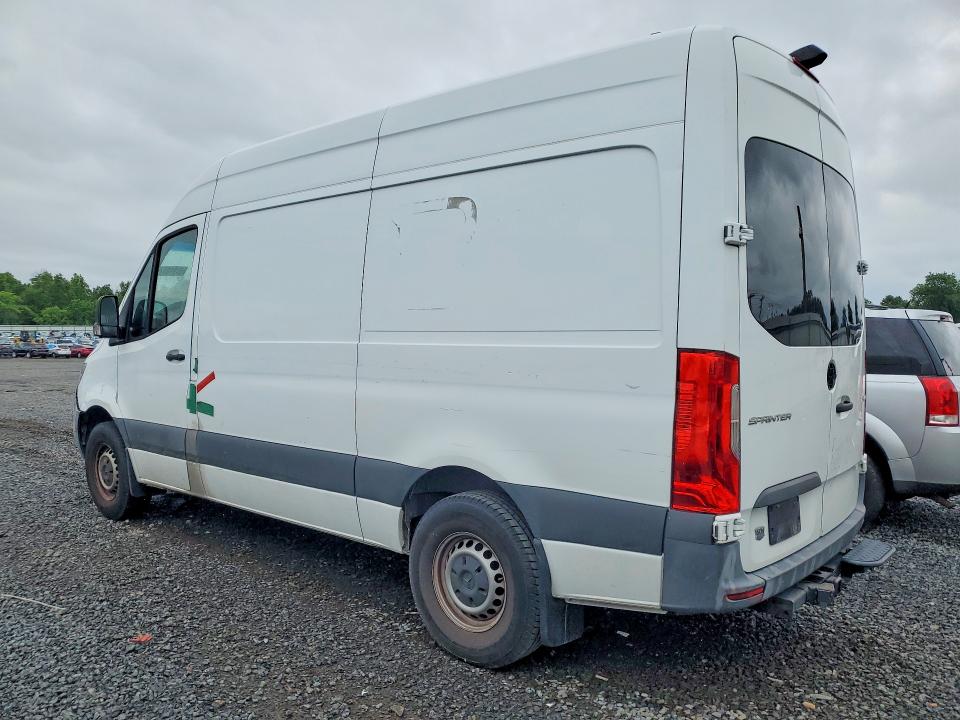 2021 Mercedes-benz Sprinter VIN W1Y4DBHY2MT045467 COPART salvage auction — MECHANICAL, NJ - CERTIFICATE OF TITLE (P), sold $9,000 on 2026-08-25 (photo 2)
