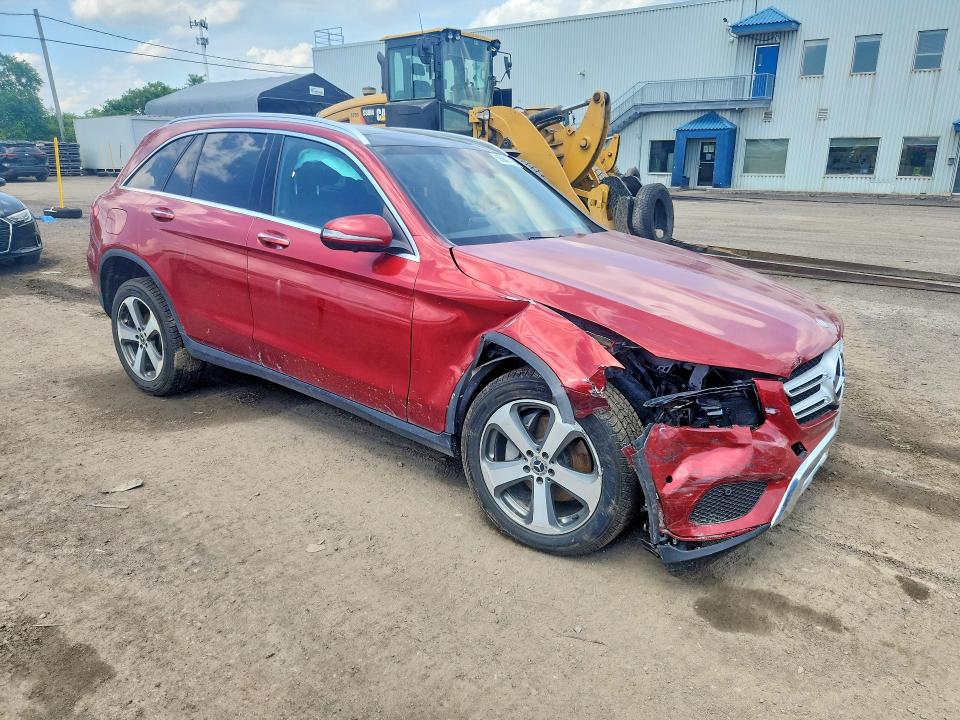 2017 Mercedes-benz Glc VIN WDC0G4KB9HF221407 COPART salvage auction — FRONT END, Qc - Gravement Accidente, sold $4,500 on 2026-07-07 (photo 4)