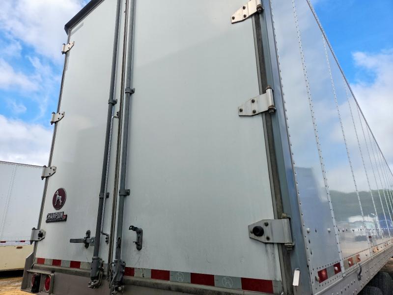 2023 Great dane trailers VIN 1GR1P0620PJ507192 COPART salvage auction — MINOR DENT/SCRATCHES, AZ - CERT OF TITLE - SALVAGE, sold $8,700 on 2026-07-09 (photo 9)