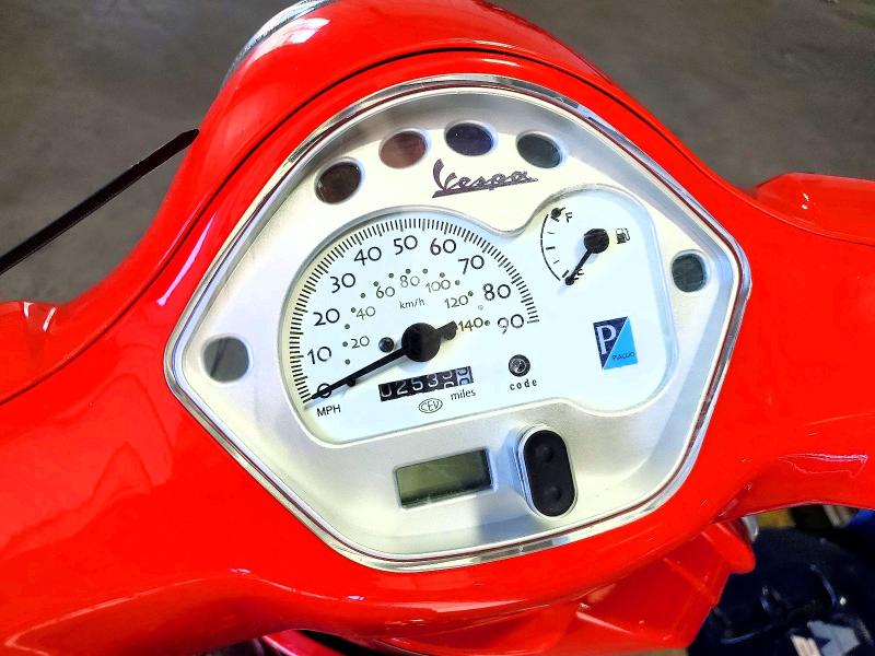 2006 Vespa Lx VIN ZAPM448F665002254 COPART salvage auction — SIDE, Co - Public - Salvage Title, sold $325 on 2026-07-09 (photo 7)
