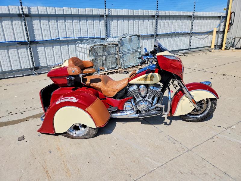 2015 Indian Chieftain VIN 56KTCAAA5F3321924 — COPART salvage auction photo