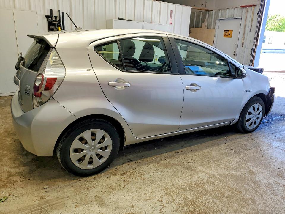 2012 Toyota Prius VIN JTDKDTB31C1519868 COPART salvage auction — FRONT END, Me - Cert Of Title-Salvage Collisio, sold $900 on 2026-07-02 (photo 3)