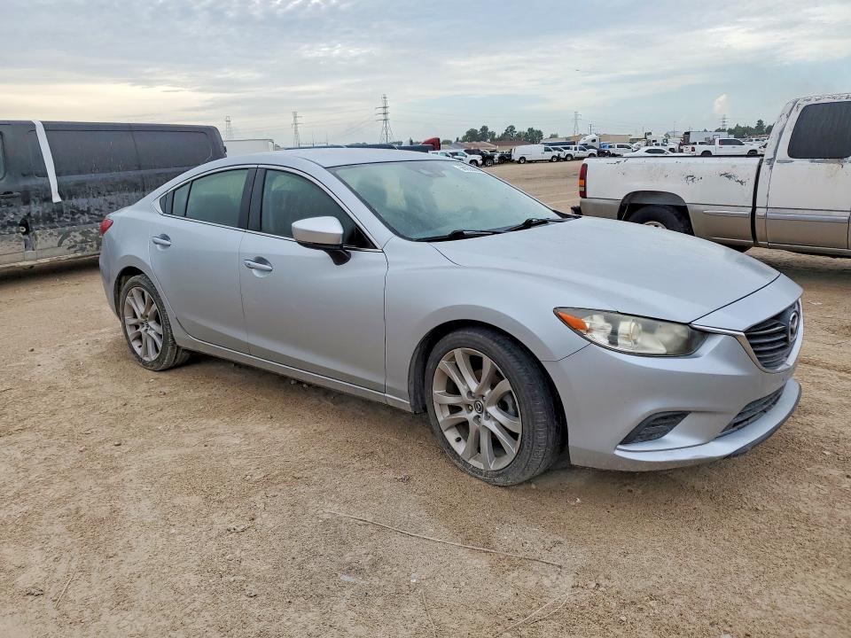 2017 Mazda 6 VIN JM1GL1V55H1134539 COPART salvage auction — VANDALISM, Tx - Certificate Of Title, sold $5,600 on 2026-07-02 (photo 4)
