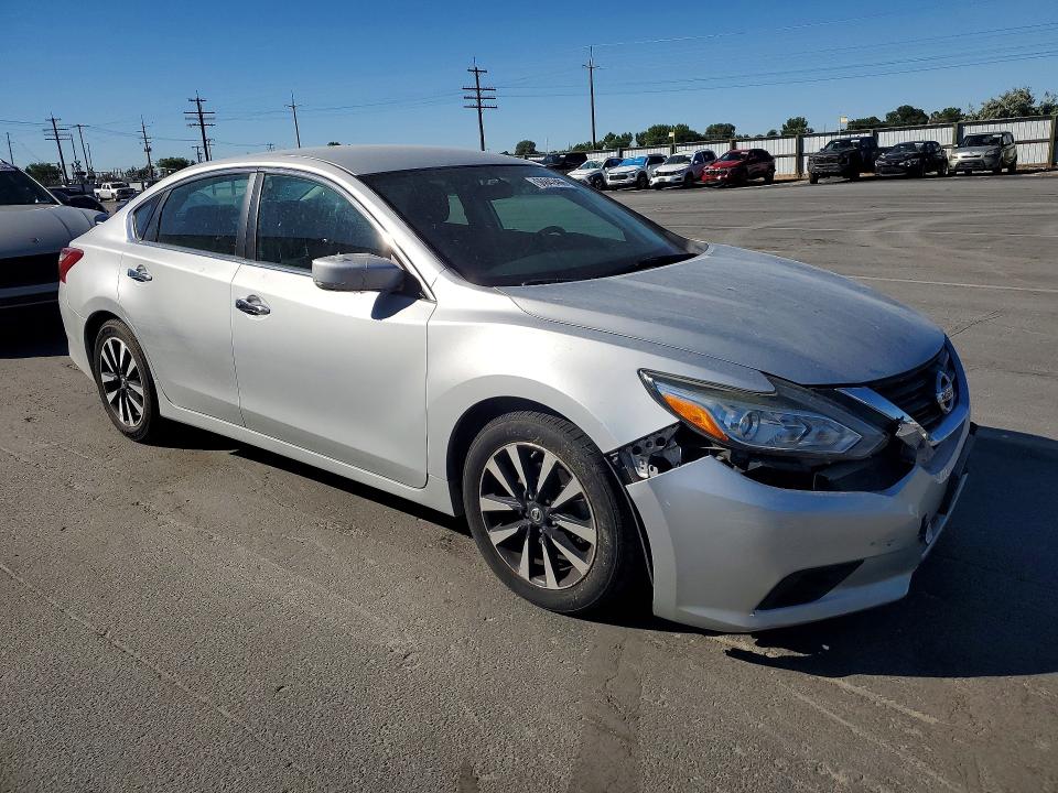 2018 Nissan Altima VIN 1N4AL3AP2JC104052 COPART salvage auction — FRONT END, Salvage Title, sold $1,250 on 2026-07-23 (photo 4)