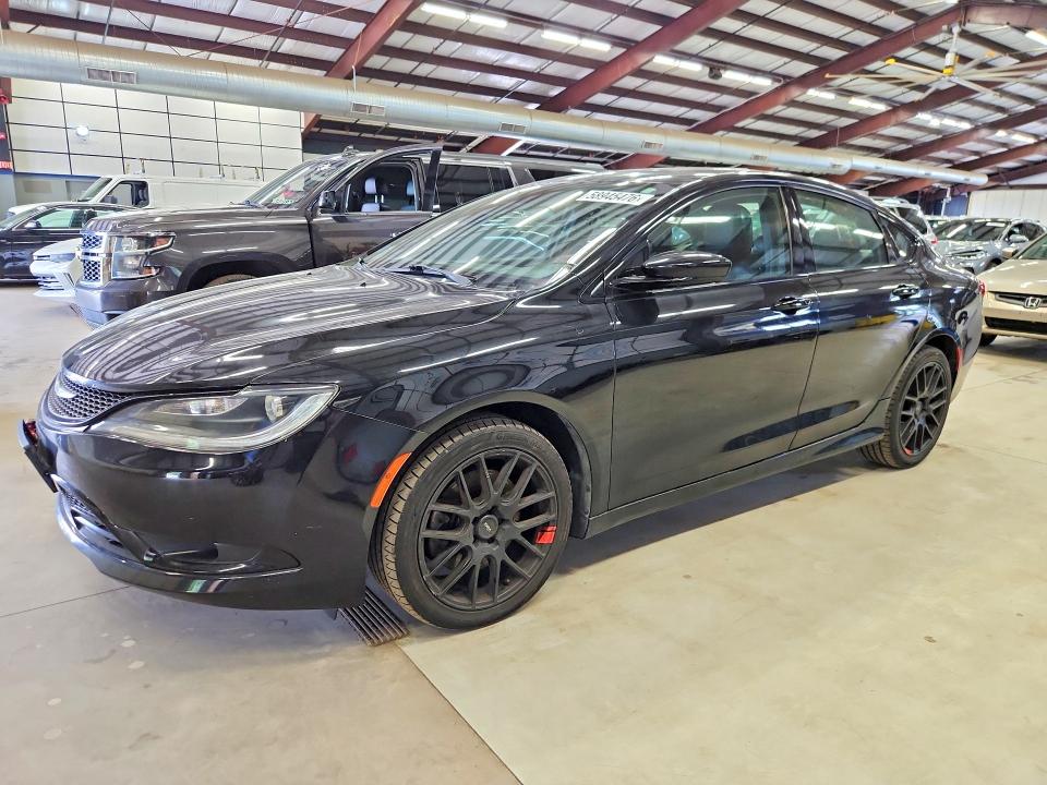 2015 Chrysler 200 VIN 1C3CCCDG8FN540418 COPART salvage auction — MINOR DENT/SCRATCHES, RI - CERTIFICATE OF TITLE, sold $1,900 on 2026-09-01 (photo 1)