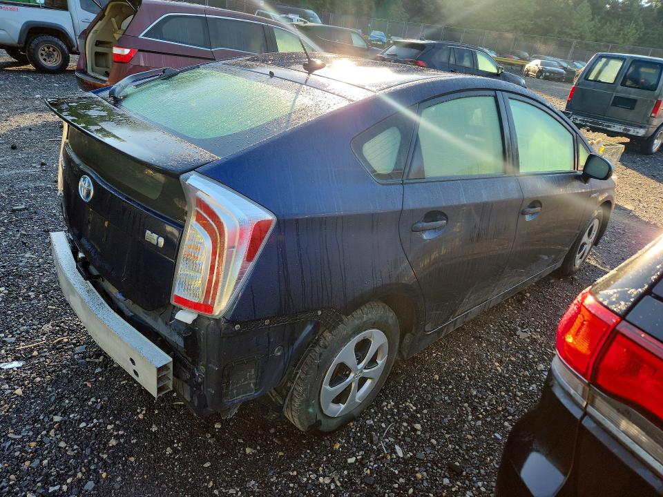 2013 Toyota Prius VIN JTDKN3DU0D1730175 COPART salvage auction — REAR END, Md - Cert Of Salvage > 75% Damage, sold $450 on 2026-07-21 (photo 3)