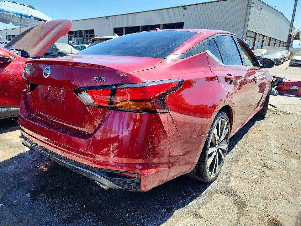 2020 Nissan Altima VIN 1N4BL4CV7LN320458 COPART salvage auction — SIDE, CA - CERTIFICATE OF TITLE, sold $350 on 2026-07-07 (photo 3)