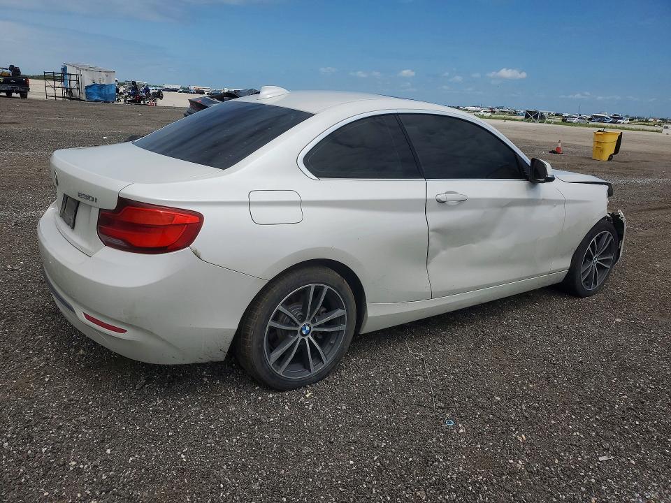2018 BMW 2er VIN WBA2J1C58JVD08895 COPART salvage auction — FRONT END, Fl - Cert Of Title Slvg Rebuildable, sold $1,800 on 2026-08-03 (photo 3)