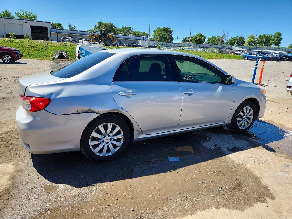 2013 Toyota VIN 2T1BU4EE4DC125880 COPART salvage auction — REAR END, Mo - Salvage Certificate Of Title, sold $2,950 on 2026-07-10 (photo 3)