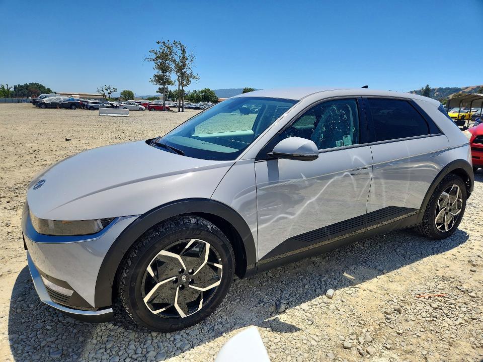 2024 Hyundai Ioniq VIN KM8KN4DE7RU325186 — COPART salvage auction photo