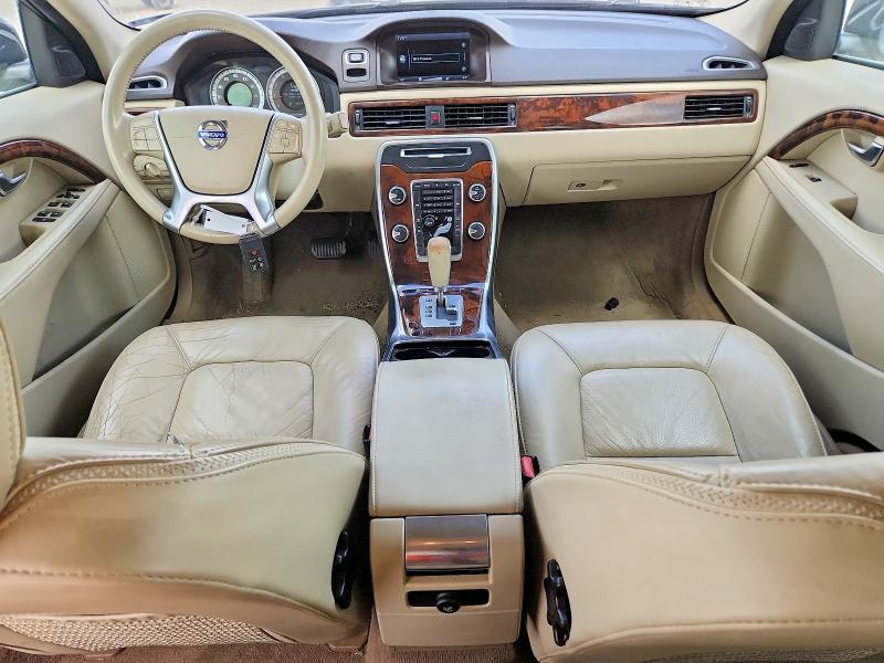 2012 Volvo VIN YV4952BL2C1131292 COPART salvage auction — SIDE, Tx - Salvage Vehicle Title, sold $725 on 2026-07-15 (photo 8)