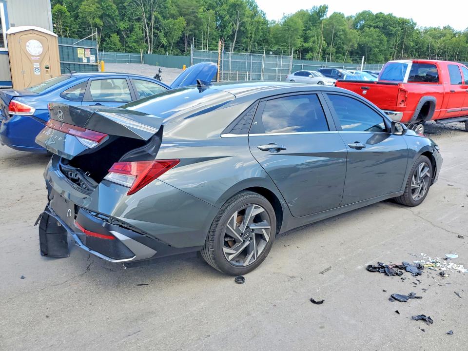 2024 Hyundai Elantra VIN KMHLS4DG0RU698522 COPART salvage auction — REAR END, Pa - Certificate Of Salvage, sold $6,300 on 2026-07-29 (photo 3)