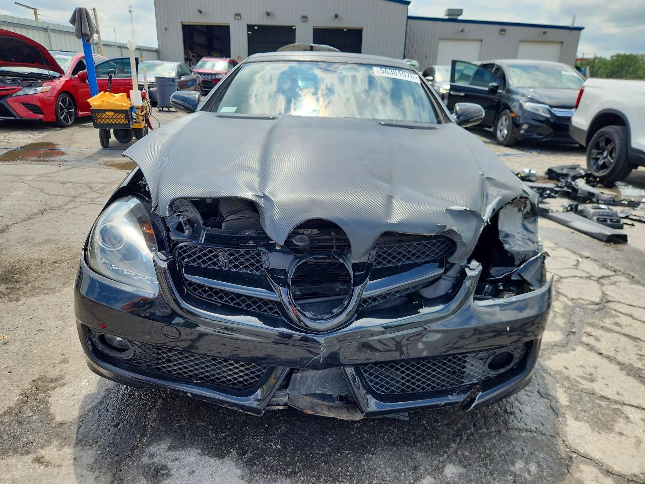 2009 Mercedes-Benz SLK-Class VIN WDBWK54F19F192490 COPART salvage auction — Front End, TX - SALVAGE VEHICLE TITLE, sold $300 on 2026-07-01 (photo 5)