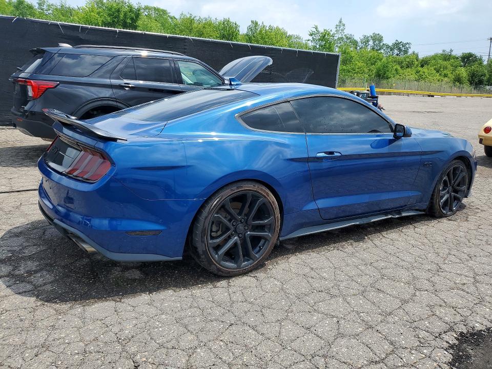 2022 Ford Mustang VIN 1FA6P8CF5N5133437 COPART salvage auction — FRONT END, Tx - Dealer Only Clean Title, sold $9,000 on 2026-07-31 (photo 3)