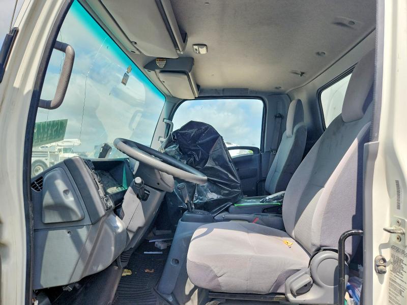 2019 Isuzu Npr hd VIN 54DC4W1B5KS807735 COPART salvage auction — FRONT END, Sc - Certificate Of Title, sold $2,350 on 2026-07-09 (photo 5)