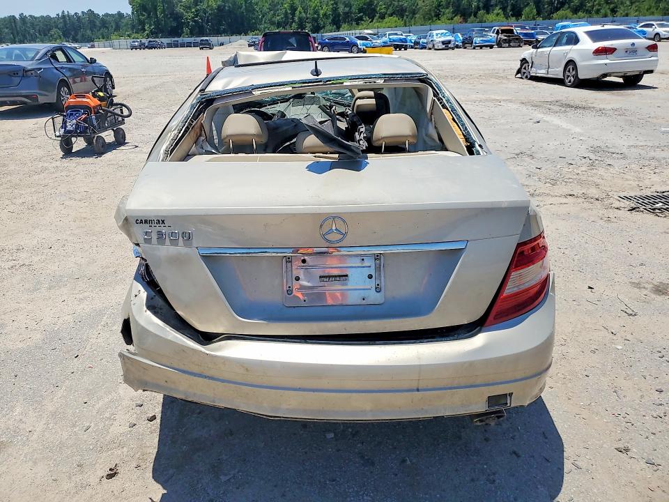 2011 Mercedes-benz C-klasse VIN WDDGF5EB7BR135226 COPART salvage auction — ALL OVER, Sc - Cert Of Title-Salvage, sold $325 on 2026-07-13 (photo 6)