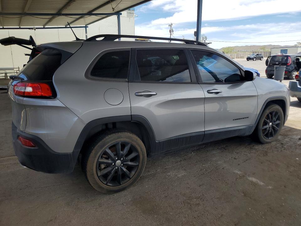 2014 Jeep Cherokee VIN 1C4PJLCS7EW300861 COPART salvage auction — MINOR DENT/SCRATCHES, Mt - Certificate Of Title, sold $1,350 on 2026-07-10 (photo 3)