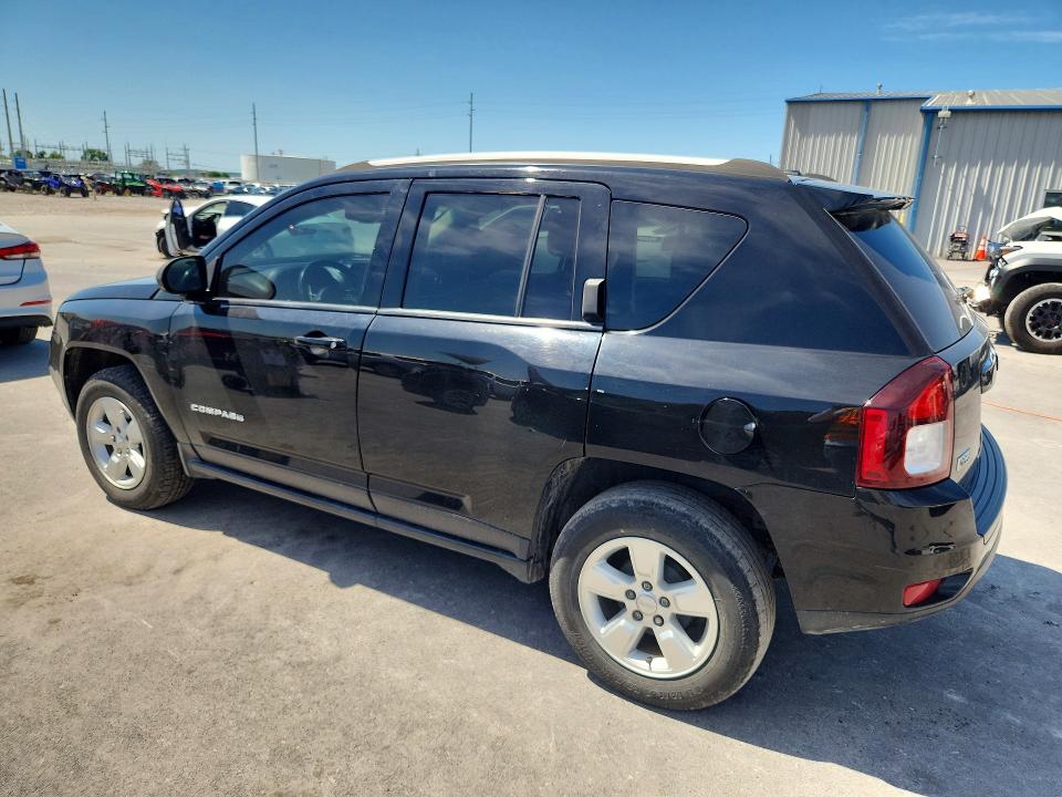 2016 Jeep Compass VIN 1C4NJCEA7GD665681 COPART salvage auction — MINOR DENT/SCRATCHES, Ok - Cert Of Title-Repossession, sold $775 on 2026-07-10 (photo 2)