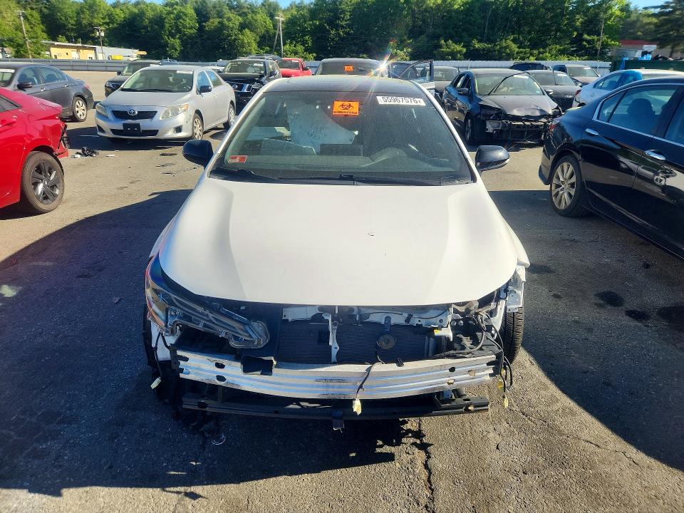 2022 Toyota Corolla VIN 5YFT4MCE3NP135809 COPART salvage auction — REAR END, WV - SALVAGE CERTIFICATE, sold $7,400 on 2026-07-28 (photo 5)