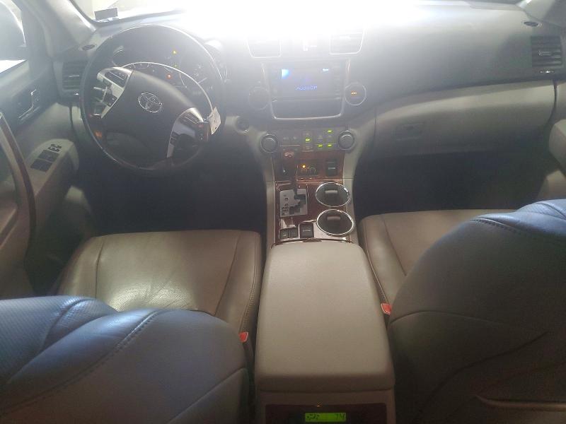 2013 Toyota Highlander VIN 5TDDK3EH0DS219295 COPART salvage auction — REAR END, Va - Cert Of Title - Salvage, sold $6,300 on 2026-07-31 (photo 8)