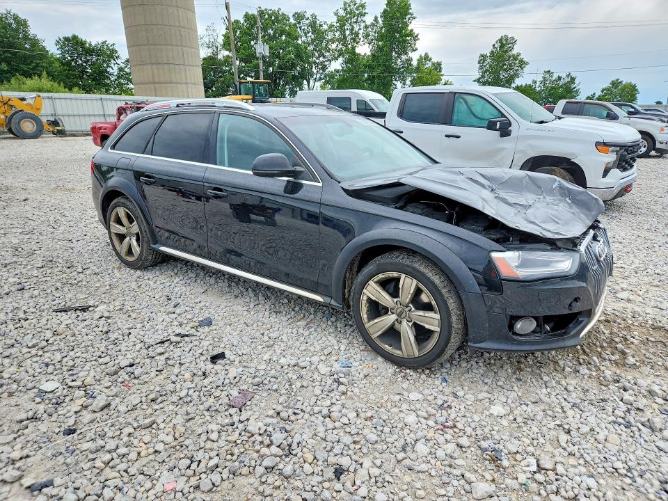 2016 Audi A4 VIN WA1UFAFL0GA010078 COPART salvage auction — FRONT END, In - Certificate Of Title, sold $4,550 on 2026-07-09 (photo 4)